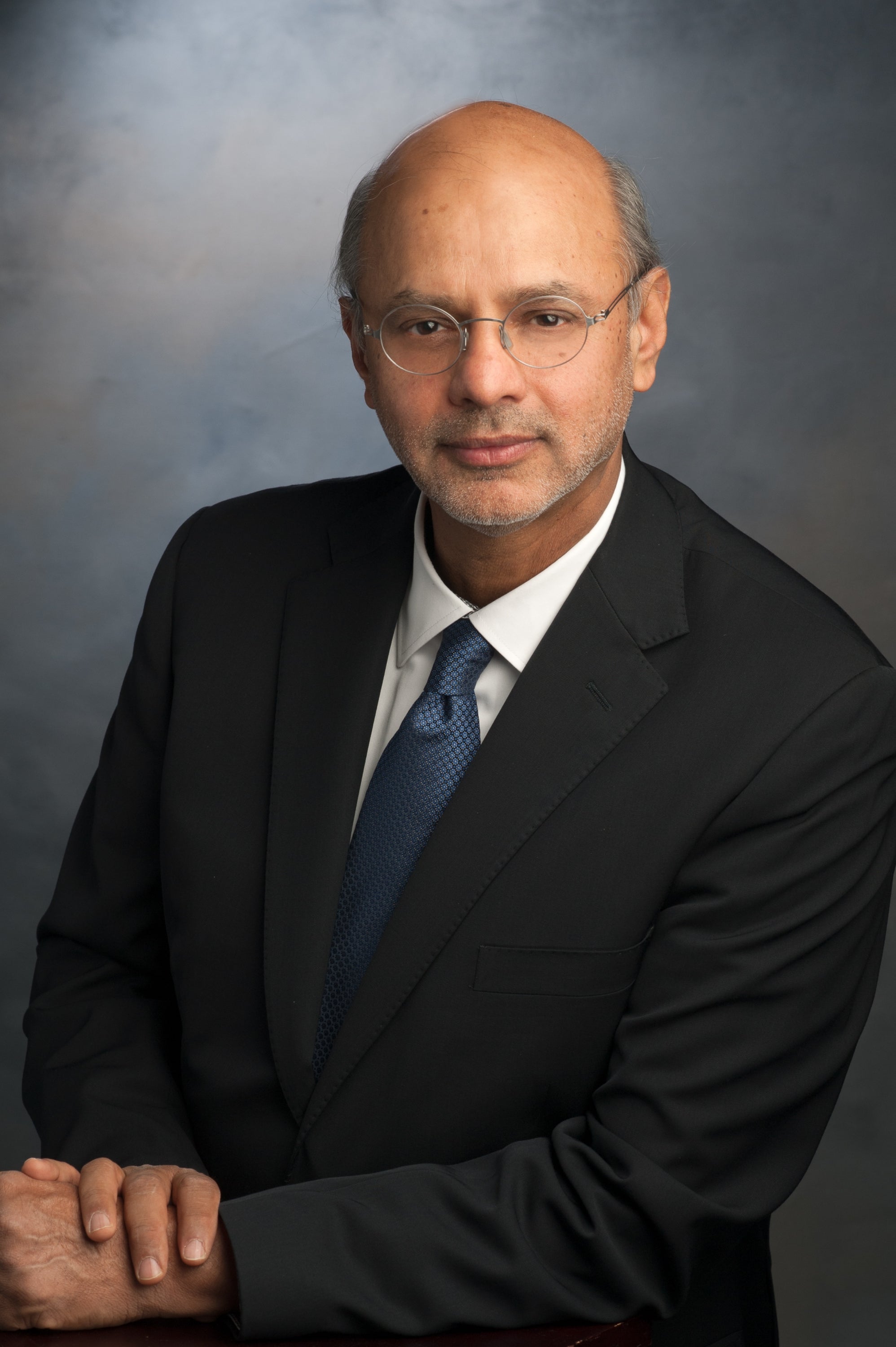 Dr. Arshad Siddiqui