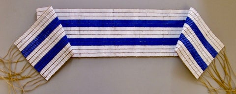 Two-Row Wampum belt in white and bright blue
