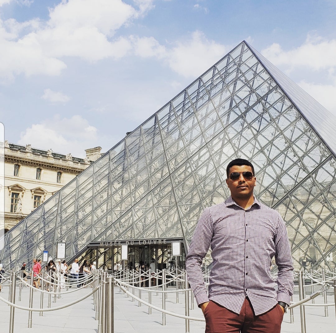 Ala Eldin Omer at the Louvre in Paris, France