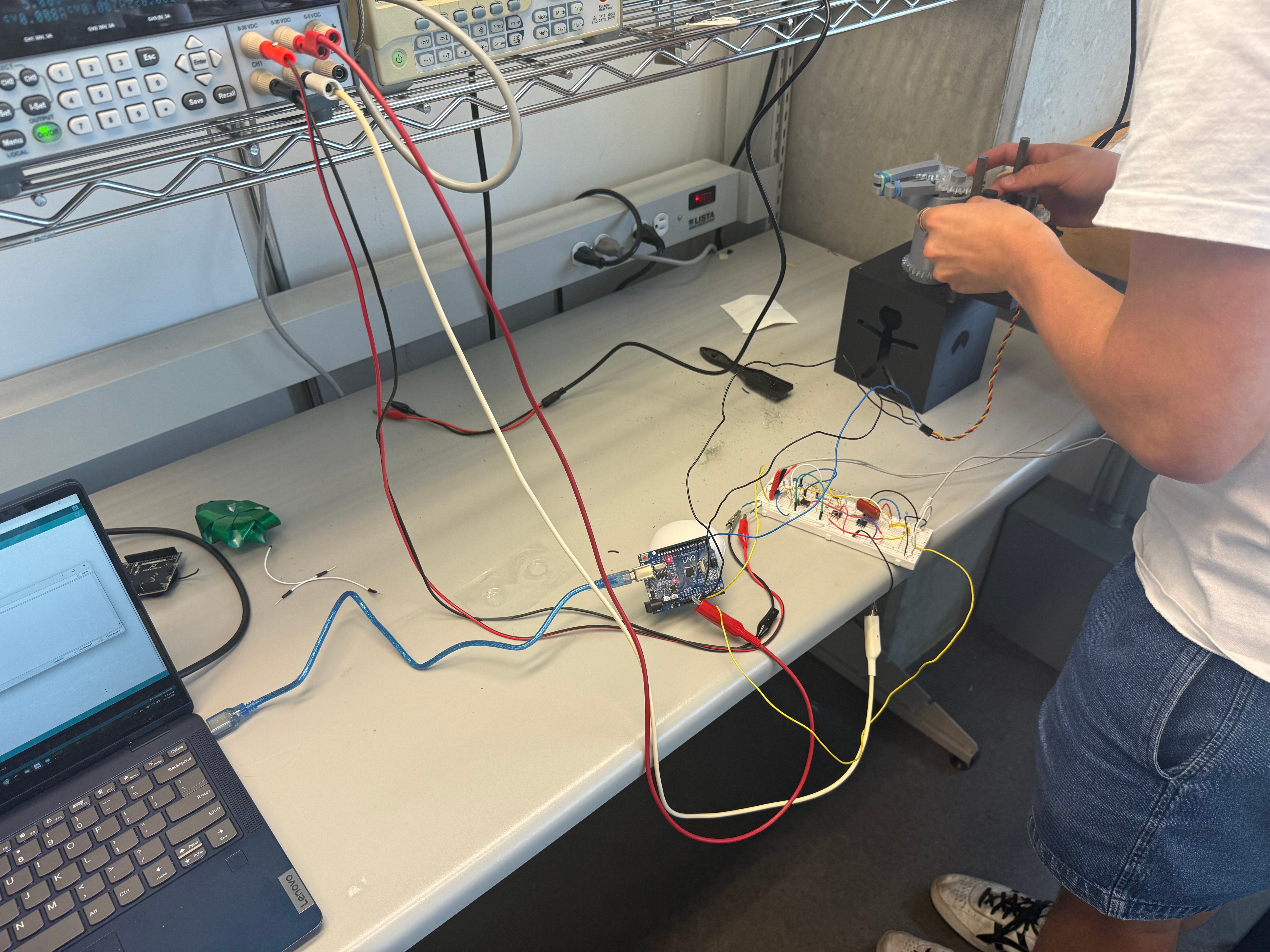 Prototyping workstation 