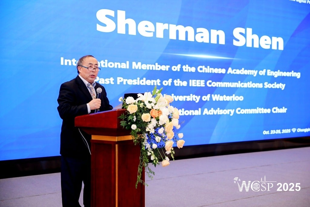 Prof. Shen gave a speech