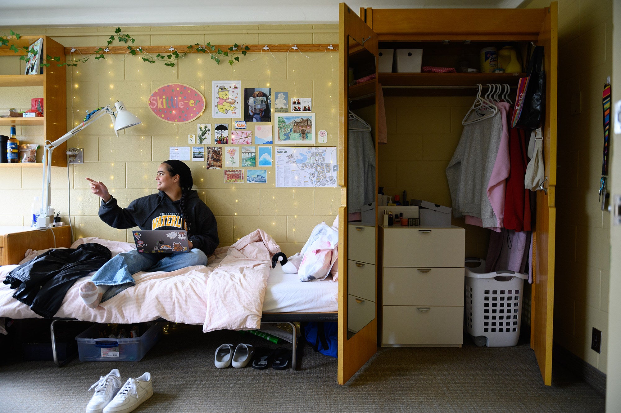 Ron Eydt Village room