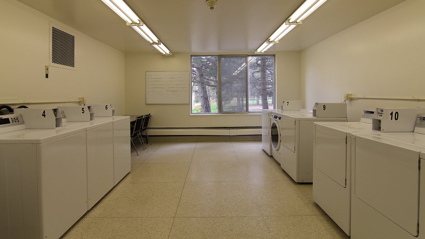 UWP laundry room