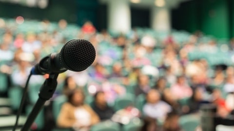 Microphone in a crowded classroom