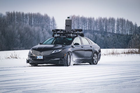 Autonomoose self-driving car navigates snow and ice