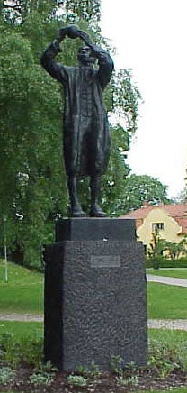 a statue of Scheele