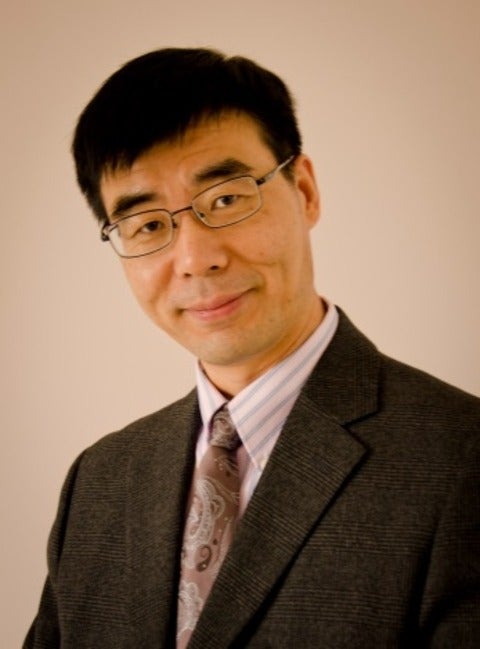 Picture of Professor Xianshe feng