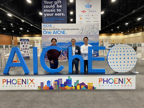 Oscar, Luis, and Gabriel at the 2022 AIChE conference