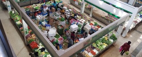 Market selling fresh produce.