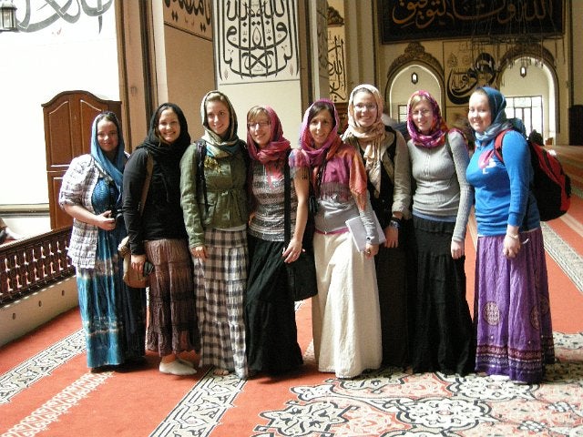 15. Waterloo students in the Great Mosque, Bursa