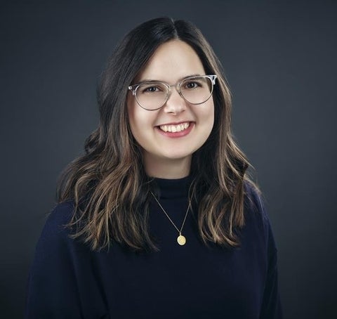 Amanda St. Marie headshot