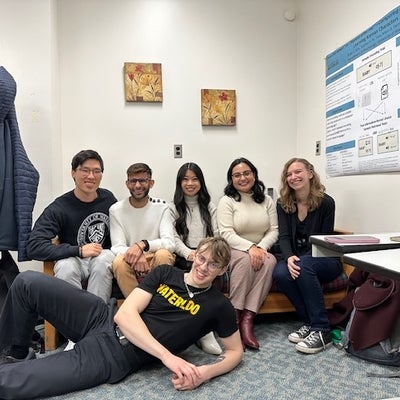 Group shot in the lab 2024