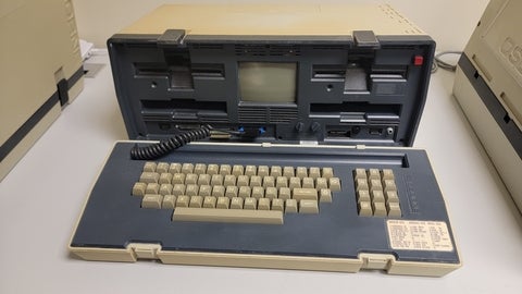 Osborne 1 in E3 workroom