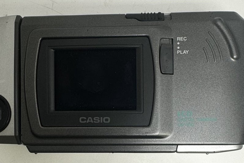 Back of a CASIO QV-100 camera.
