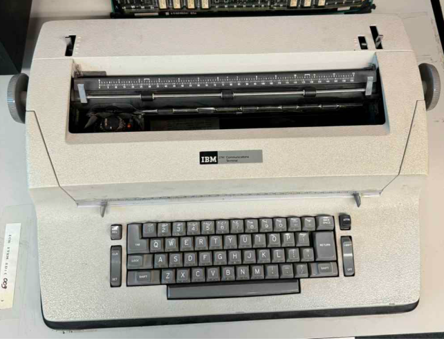IBM 2741 Communication Terminal (2016.7.63) top view