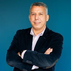 photo of Professor Raouf Boutaba