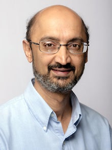 photo of Professor Srinivasan Keshav
