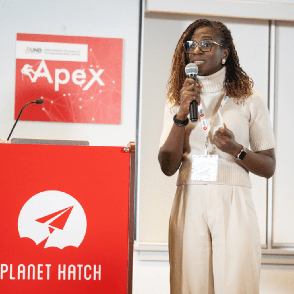 Ibukun Elebute pitching for CELLECT