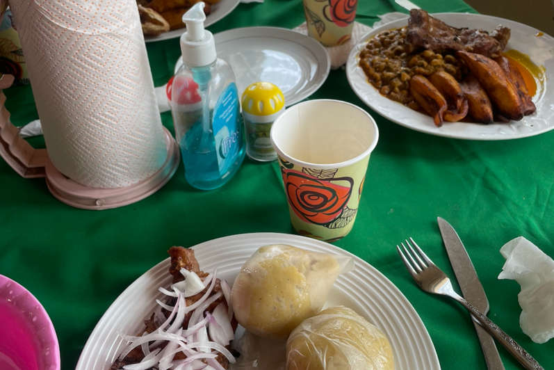 A picture of a breakfast in Ghana for three