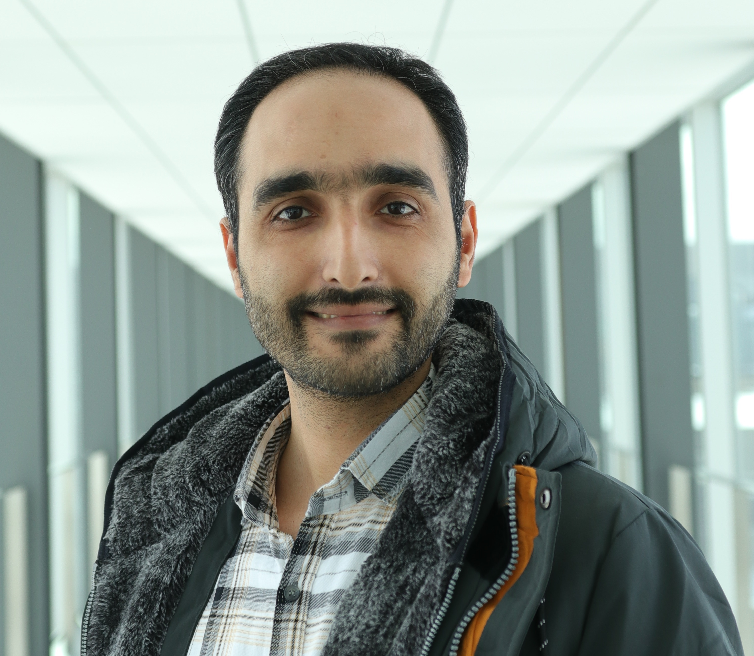 Headshot of Mohammad Shojaati