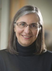 Professor Mónica Barra.