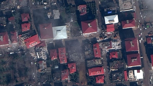 Overhead image of earthquake-damaged neighbourhoods in Turkey.