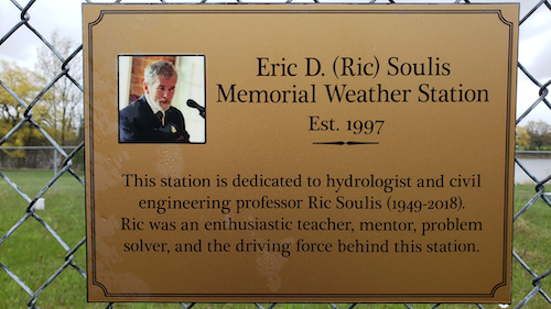 A dedication plaque honouring Professor Ric Soulis at the University of Waterloo weather station.