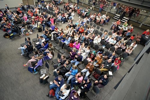 A photo showing the crowd of Technovation attendees at Fed Hall.