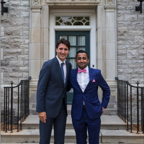 Student Zuhair Zaidi poses with Prime Minister Justin Trudeau.