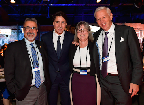 Feridun Hamdullahpur, Prime Minister Justin Trudeau, Professor Donna Strickland, and Chancellor Dominic Barton at the Fortune Global Forum dinner event.