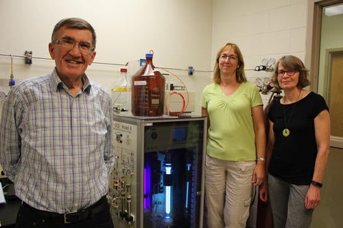 Peter Huck NSERC Chair in Water Treatment, left, with Research Associate Michele Van Dyke, centre, and Research Associate Professor Sigrid Peldszus, right.
