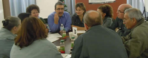Feridun meets with members of the Plant Operations night shift at a strategic plan mid-cycle review consultation session in 2011.