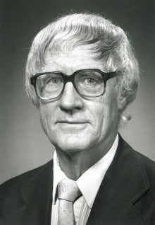 Bob Whitton in 1989.