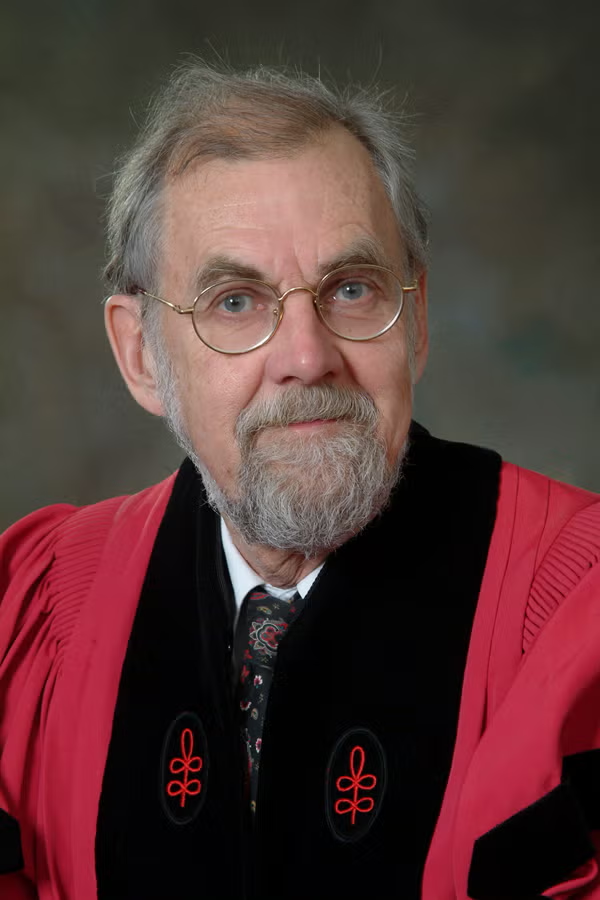 Dr. Darrol Bryant's official Renison portrait from 2005.