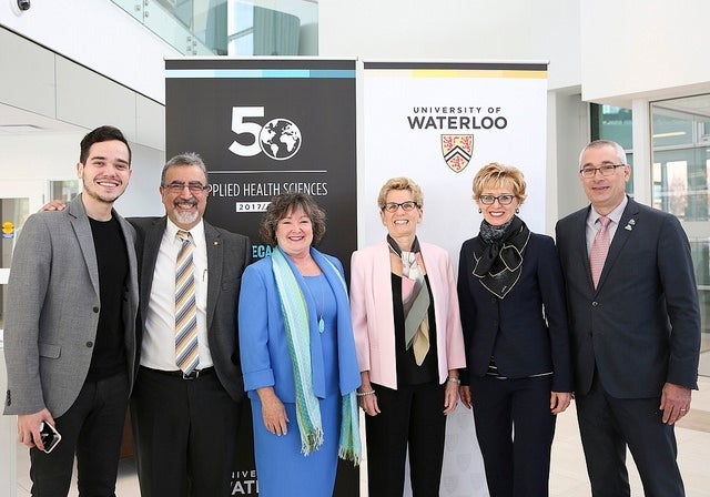 Premier Kathleen Wynne poses with University representatives and local MPPs.