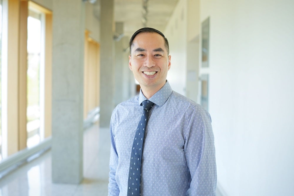 Dr. Emmanuel Ho