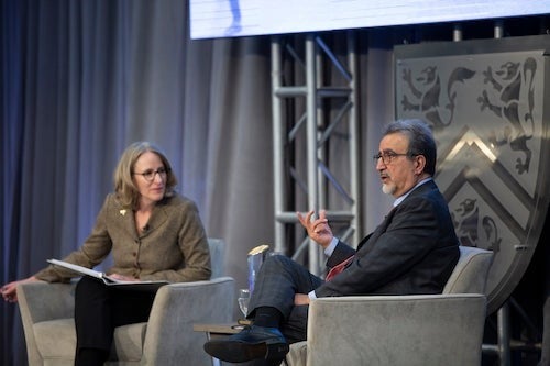 President Feridun Hamdullahpur and Vice-President, University Relations Sandra Banks speak at the President's Town Hall.