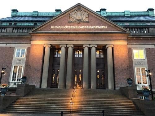 The front entrance of the Swedish Royal Academy of Sciences.