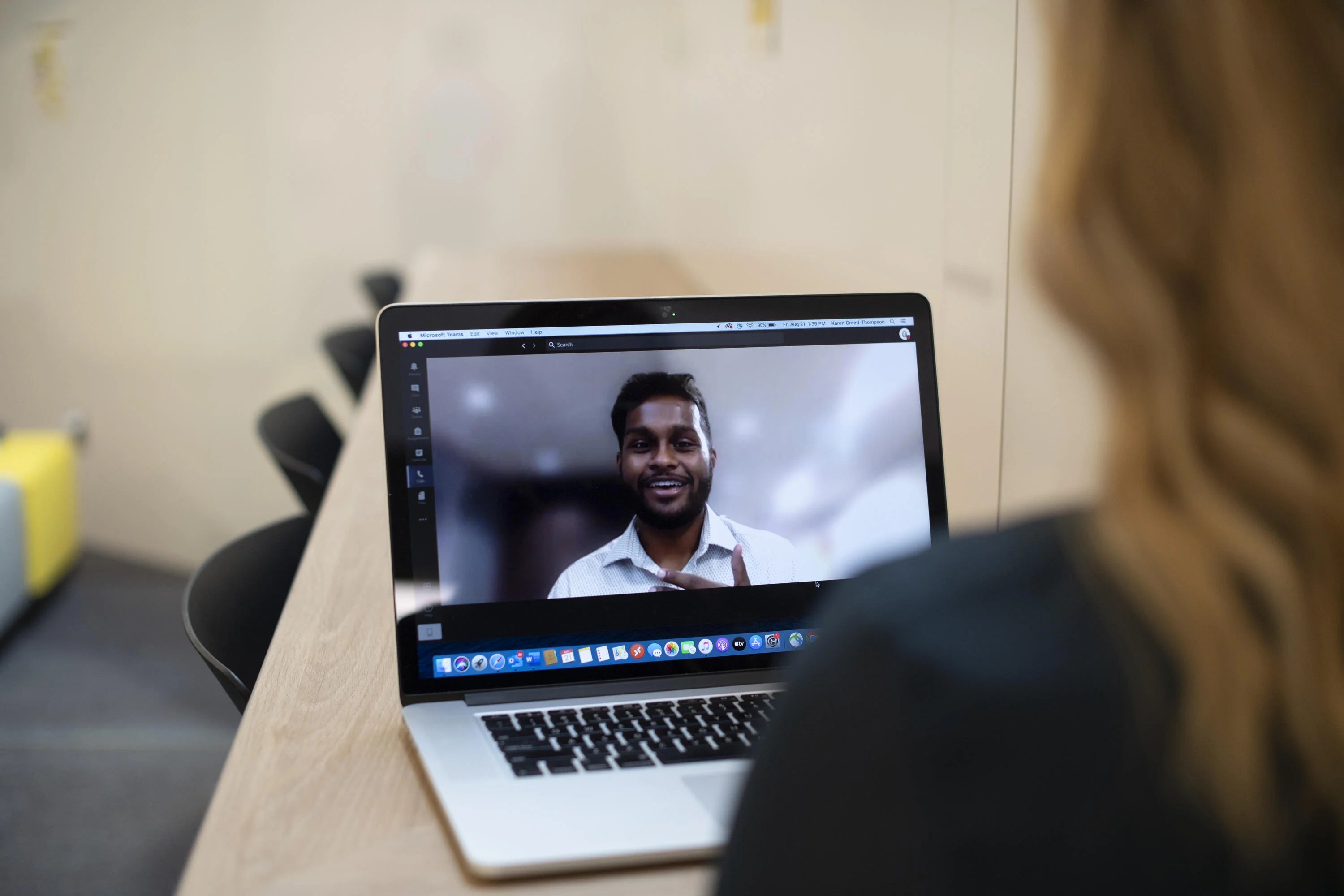 woman and man having a web conversation