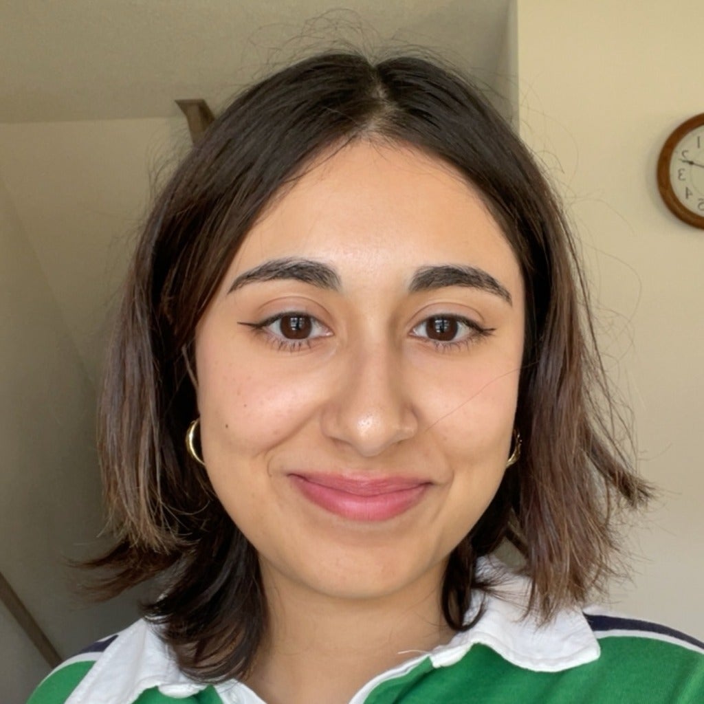 Reva Grewal headshot