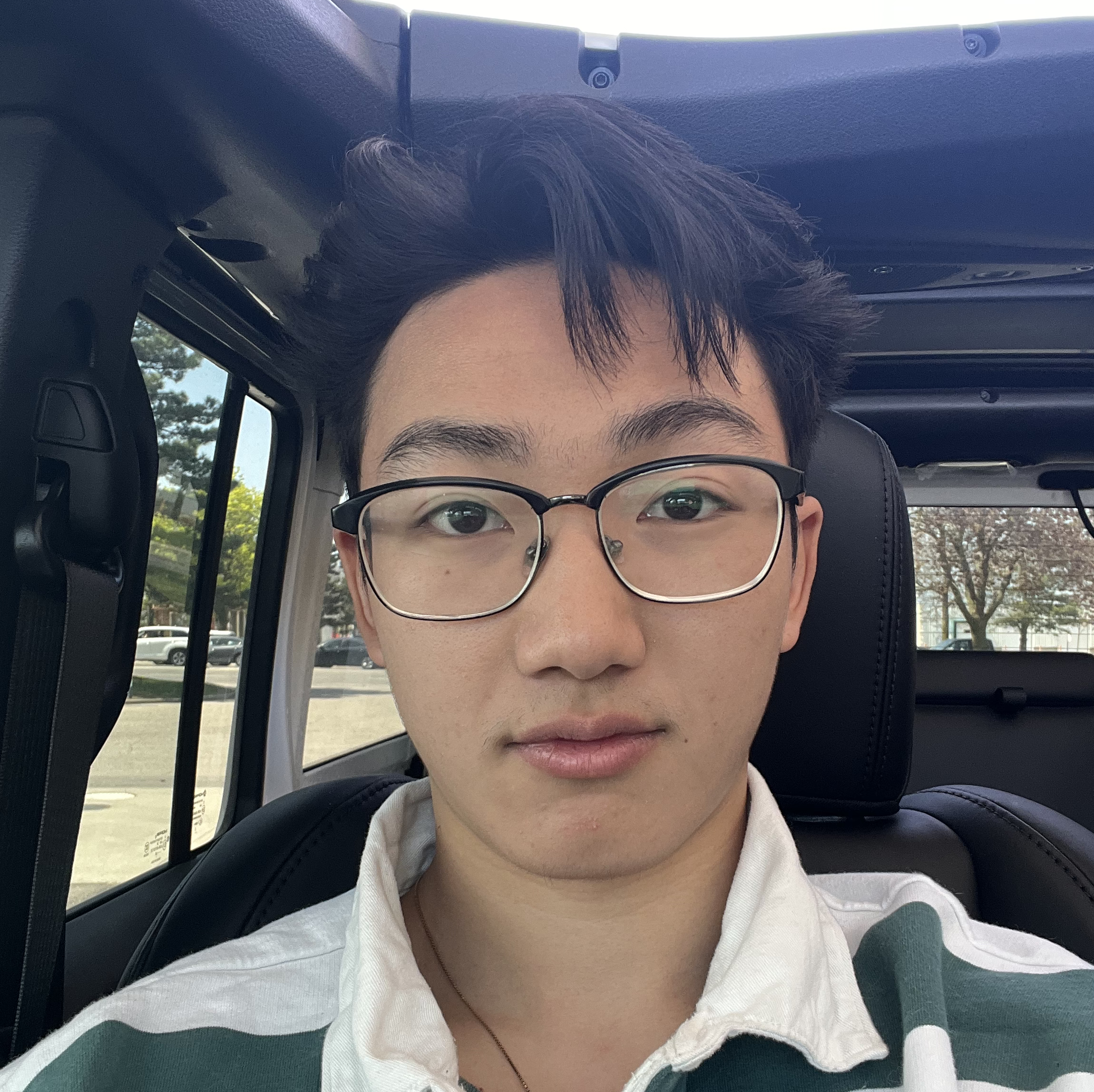 Steven Ha photo, square frame