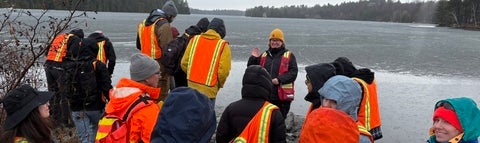 Jen Parks on a field trip with third year students in Earth and Environmental Science.