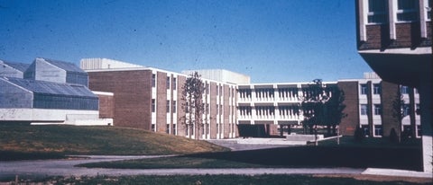 Archival photo of the Earth Sciences and Chemistry building.