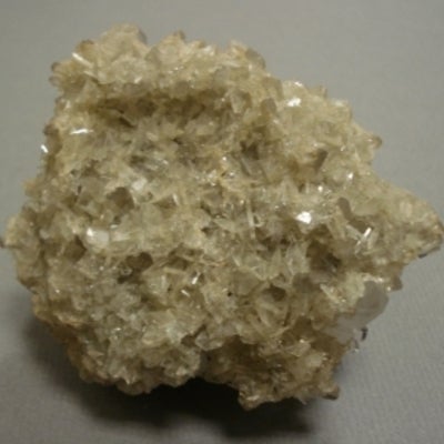 Quartz and Baryte; looks similar to "fish scales"