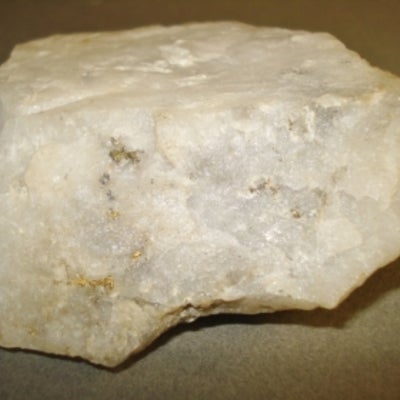 white quartz with gold in it