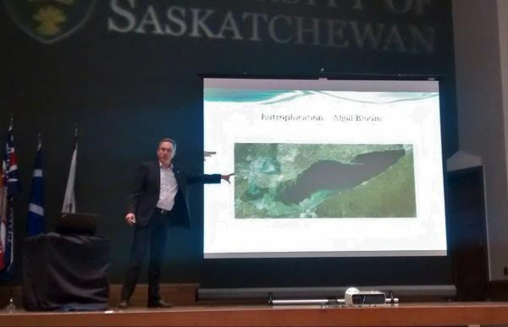 Philippe Van Cappellen giving talk