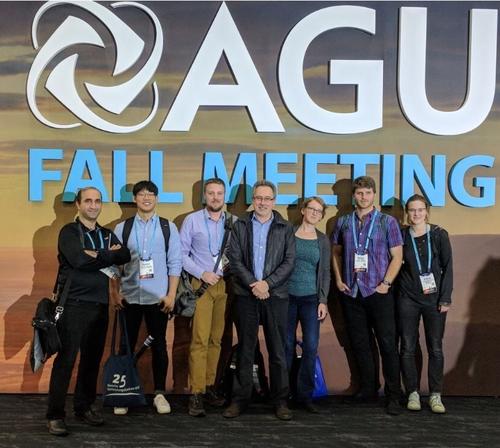 Ecohydrology Group members stand for photo at AGU 2017 Conference