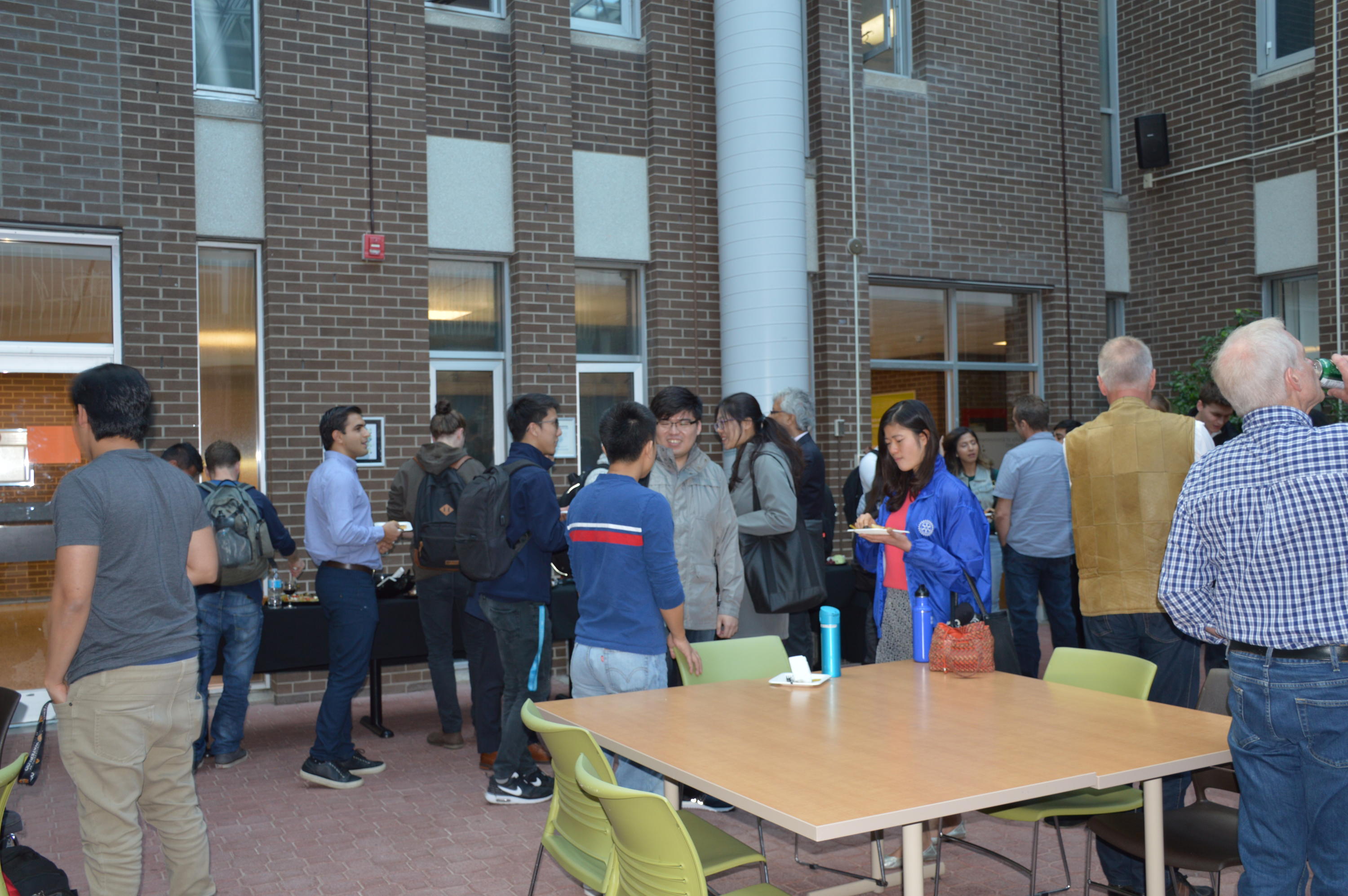 The distinguished lecture reception in the EV1 courtyard. 
