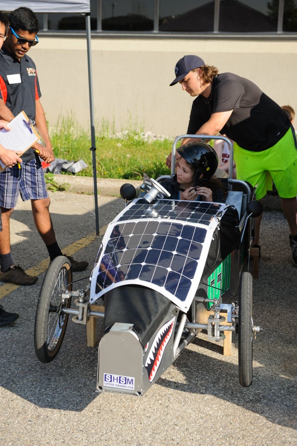 Guelph's car with solar panels on top of its body