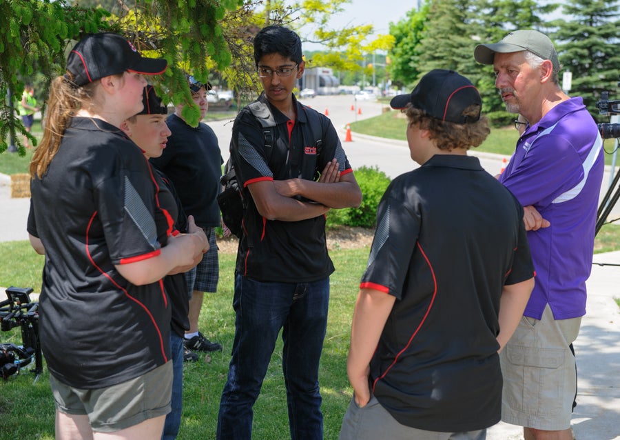 Students talk to Peter Teertstra